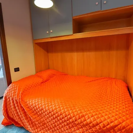 Camelia 6 Apartamento