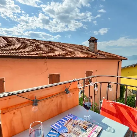 Camelia 6 Apartamento